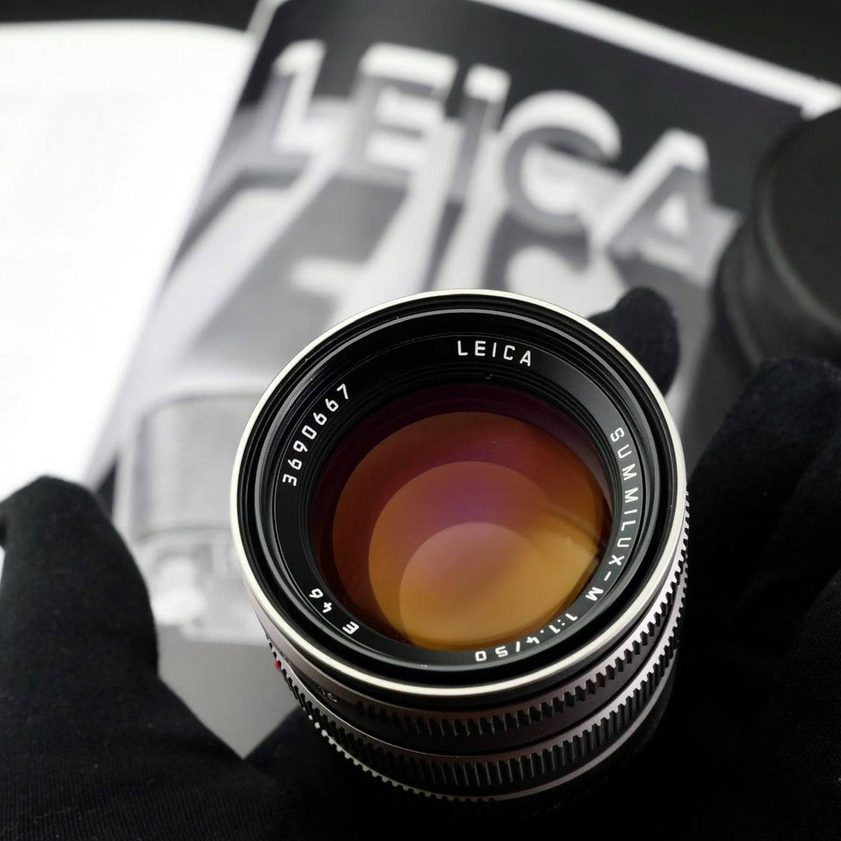 Leica M 50mm f/1.4 SUMMILUX-M Pre-Asph Titanium Like New US$3380