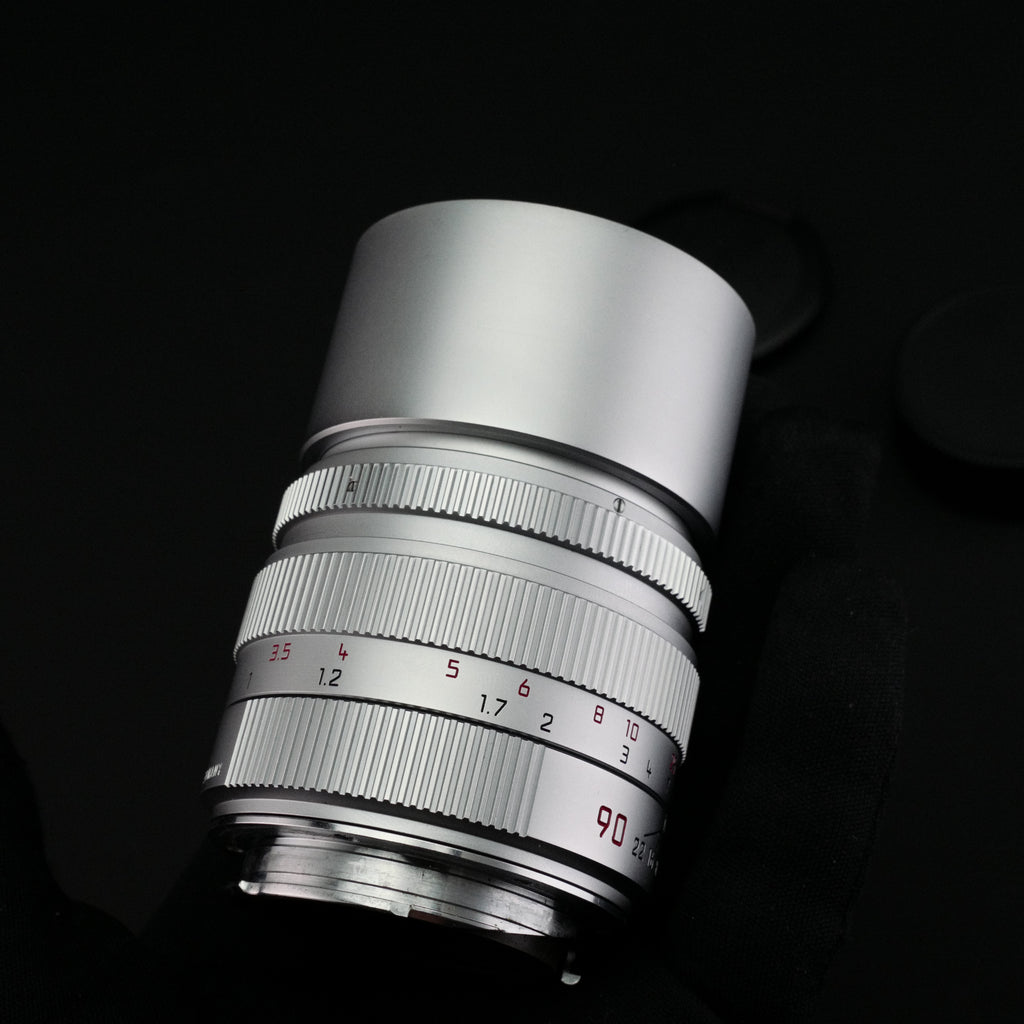 Leica M 90mm f/2.8 ELMARIT-M E46 Late Silver Chrome Near Mint US$1395
