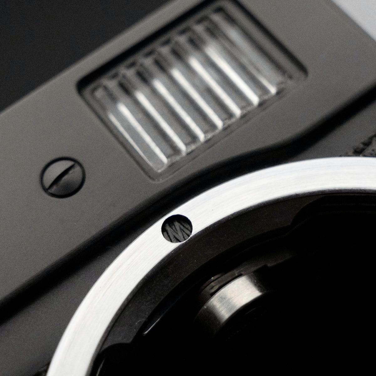 Leica M4 50 Years Midland Canada Black Chrome Near Mint US$5280