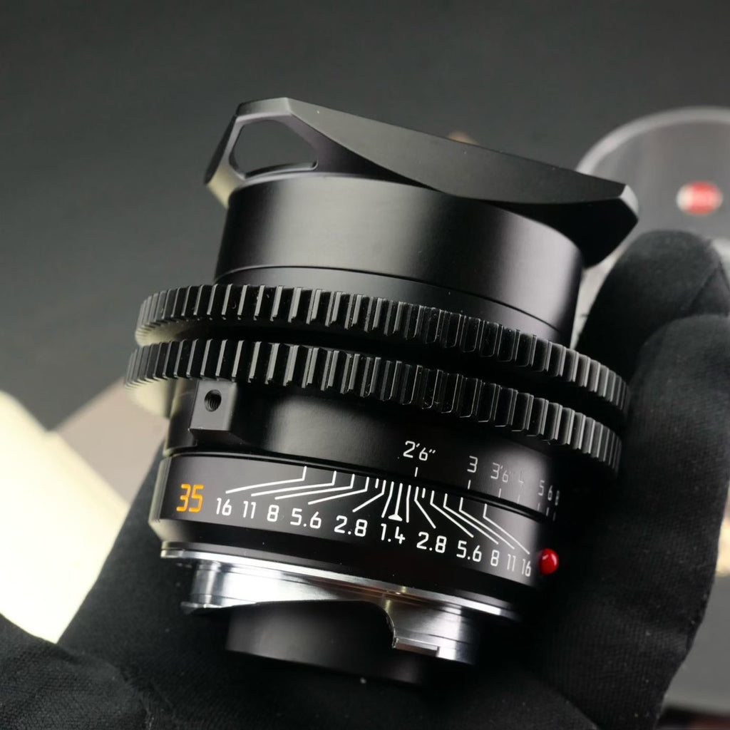 Leitz Cine 35mm M 0.8 f/1.4 Full Frame M-Mount Lens (Feet) US$6280
